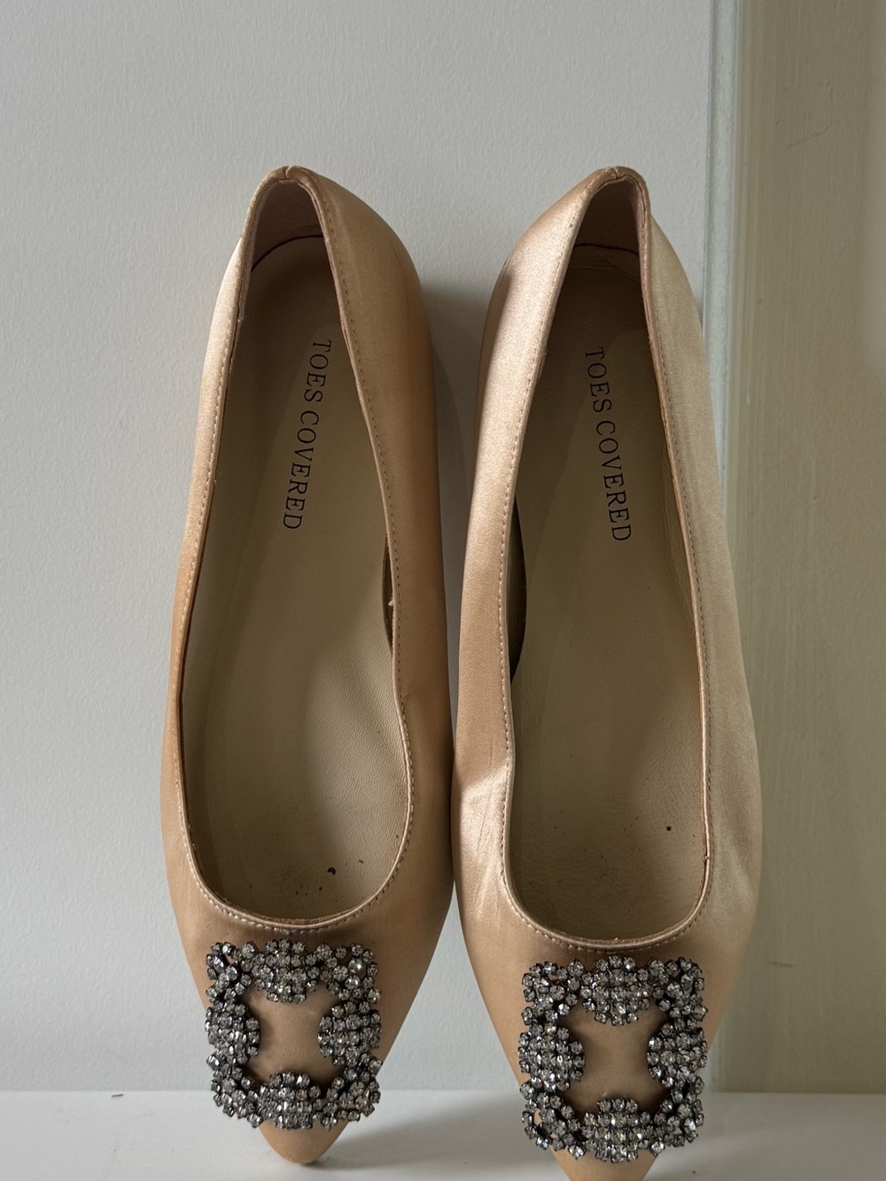 Women's Champagne Satin Embellished Flats Size 7